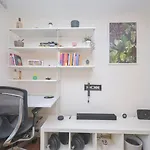 Modern 1Bd Basement Flat Near Victoria Park London