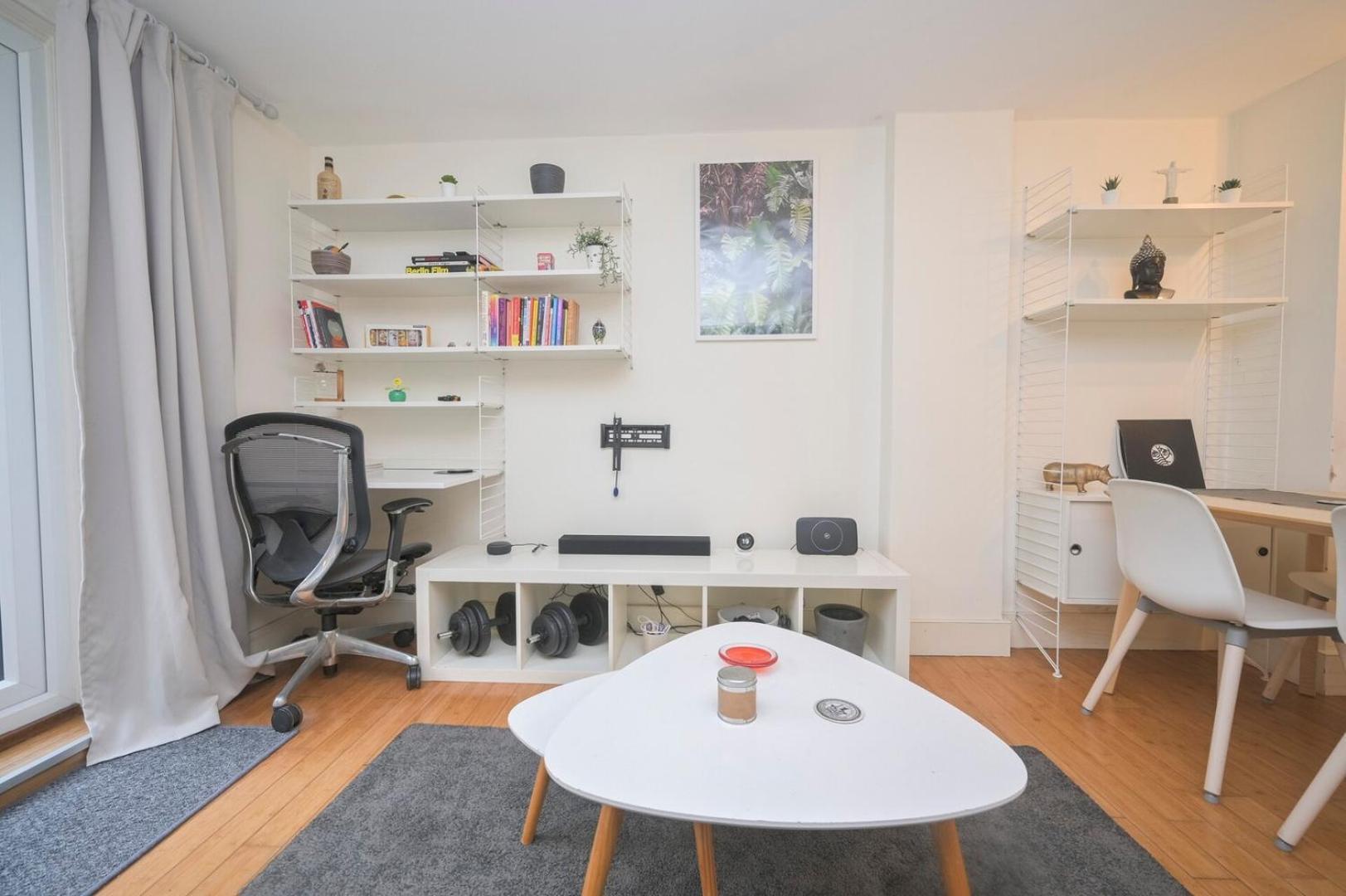 Modern 1bd Basement Flat Near Victoria Park London